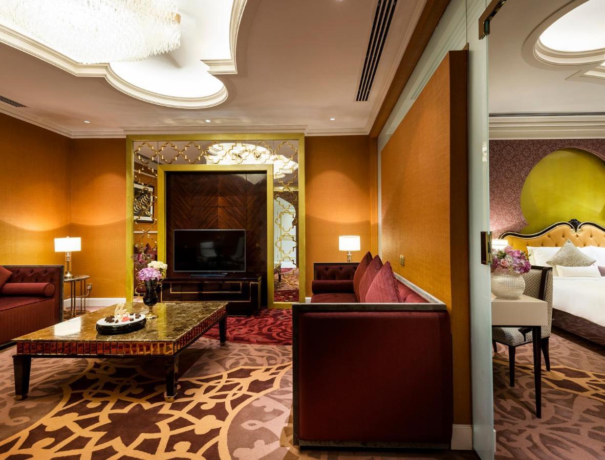 Ezdan Palace Hotel Доха Екстериор снимка Suite