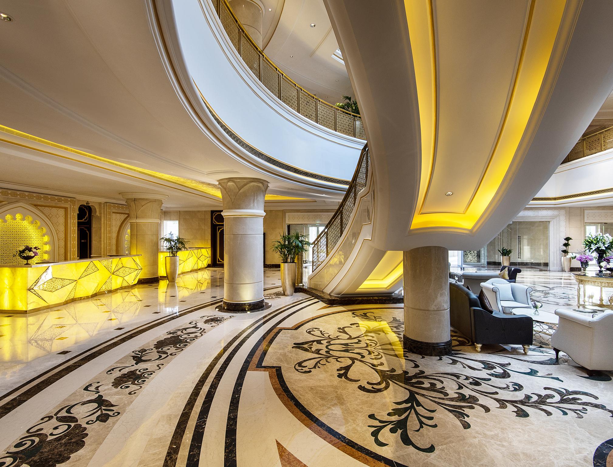 Ezdan Palace Hotel Доха Екстериор снимка Lobby