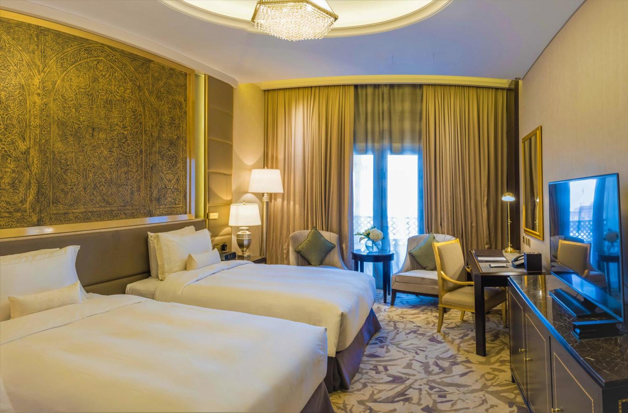 Ezdan Palace Hotel Доха Екстериор снимка