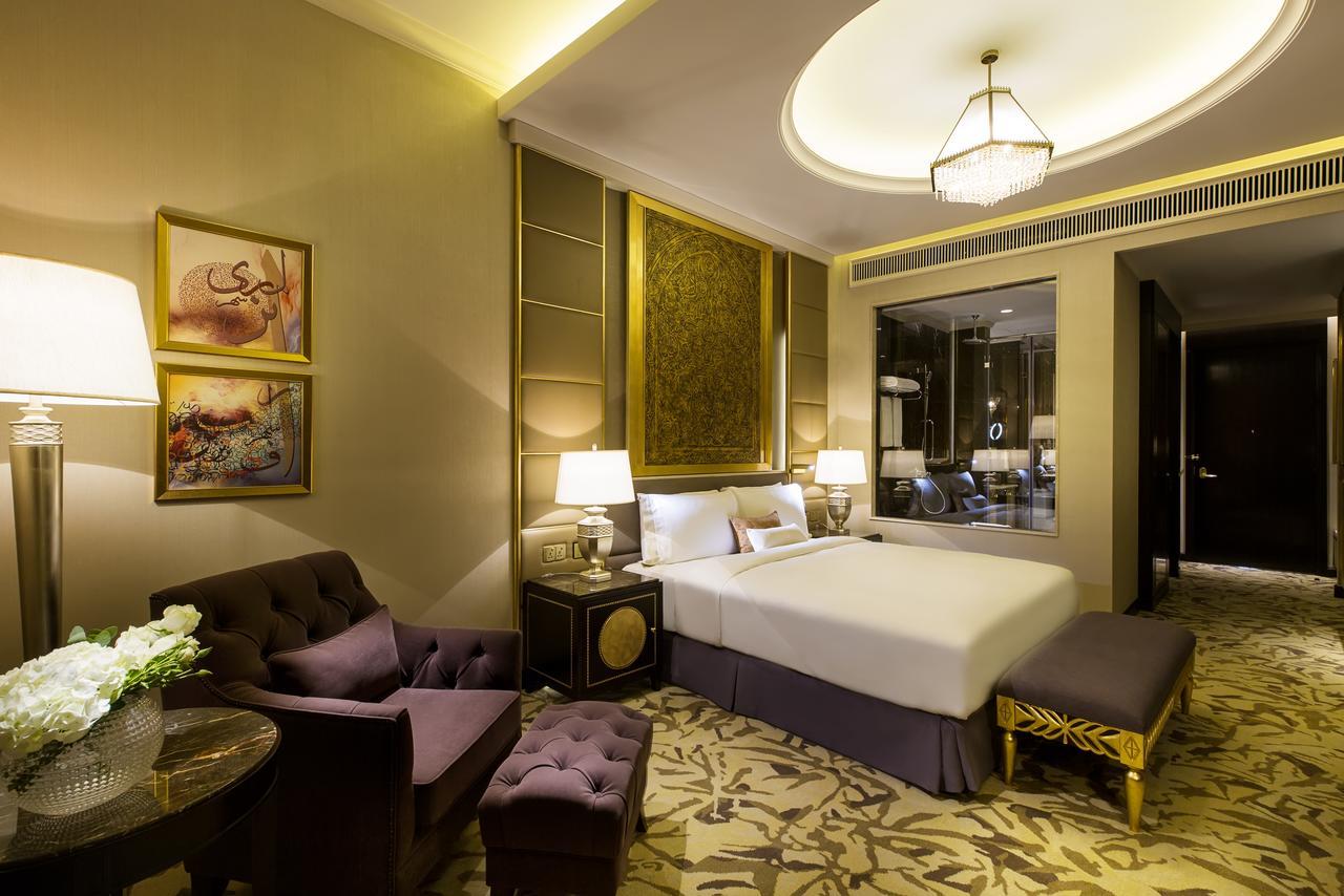 Ezdan Palace Hotel Доха Екстериор снимка Deluxe Suite